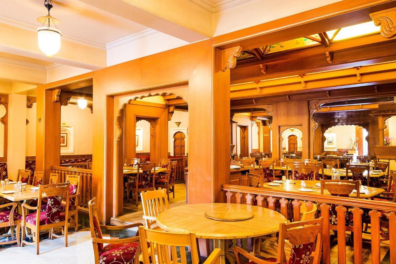 Collection O Rajwada Near The Pavillion Hotel Pune